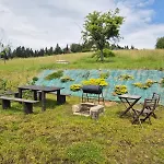 U Beaty Nad Jeziorem Roznowskim Holiday home
