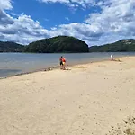 U Beaty Nad Jeziorem Roznowskim Holiday home